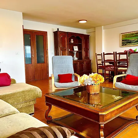 Con Excelente Localizacion Y Vistas Al Mar